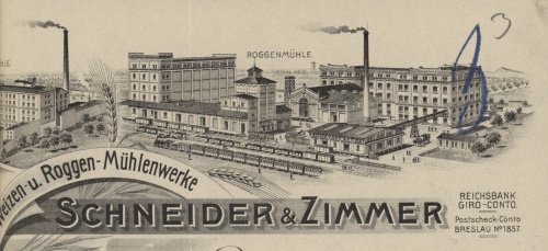 Uruchomiony w końcu 1900 r. młyn żytni przy ob. ul. Przemysłowej dysponował zdolnością przemiału 120 ton na dobę, co postawiło go w gronie dwóch największych młynów przemysłowych w prowincji poznańskiej. Widok kompleksu wg. firmowego listo, zdjęcie nr 1